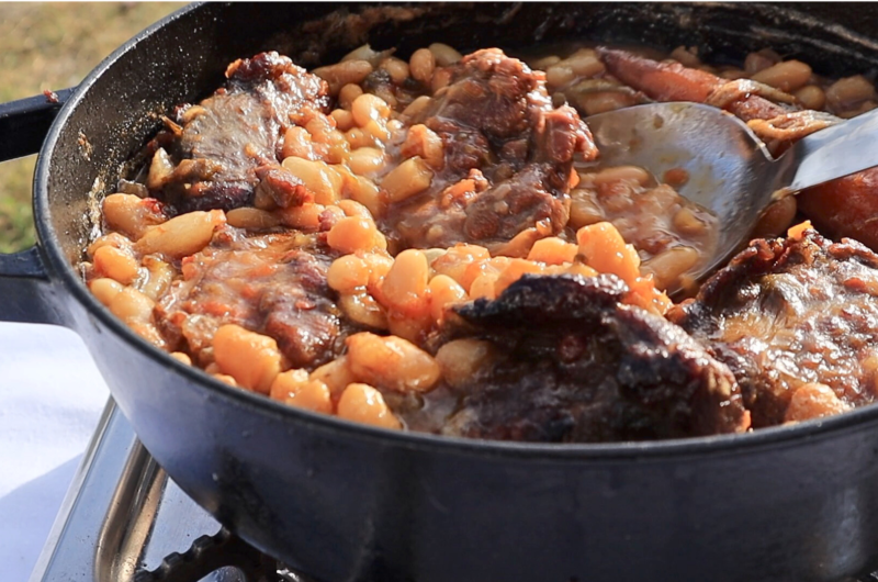 Braised Pork Cheeks with White Beans from Cataluña | GALTES DE PORC AMB MONGETES