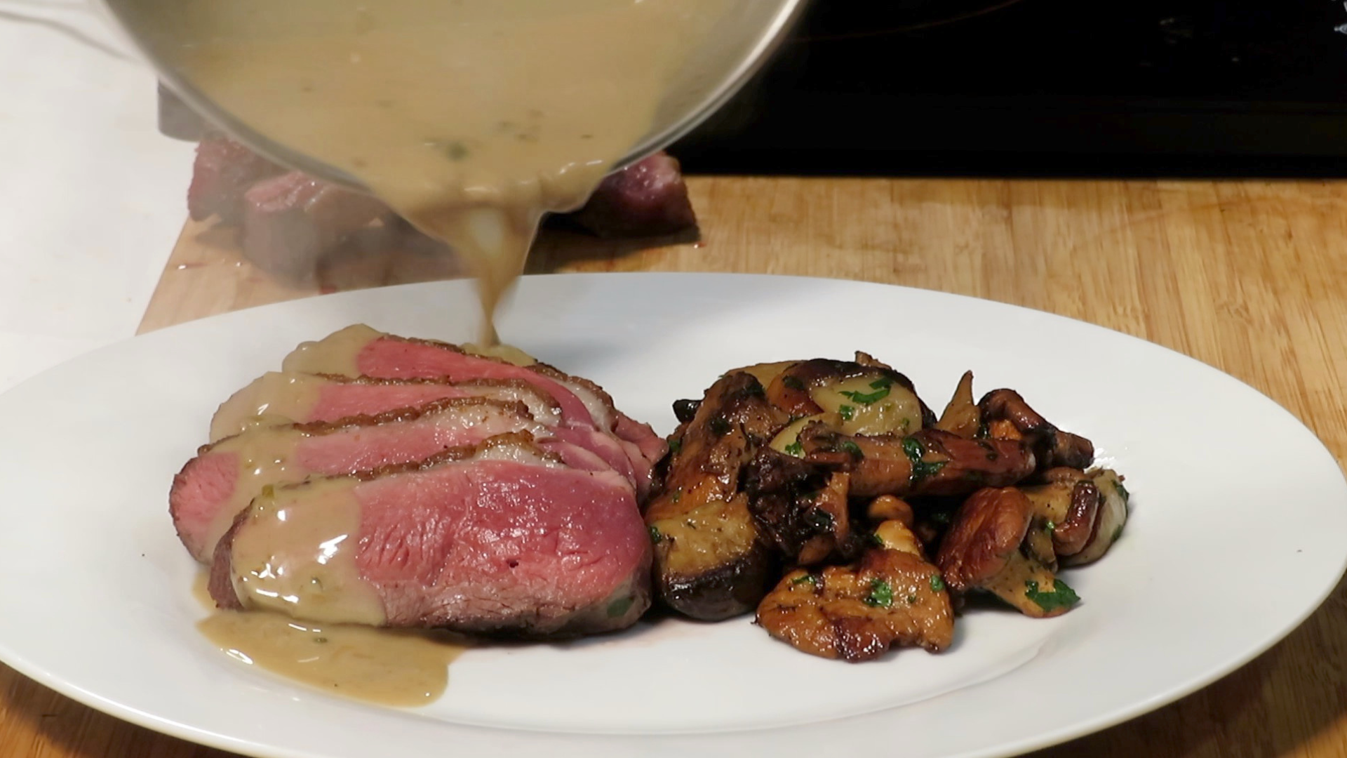 Duck-Breast-with-Green-Peppercorn-Sauce