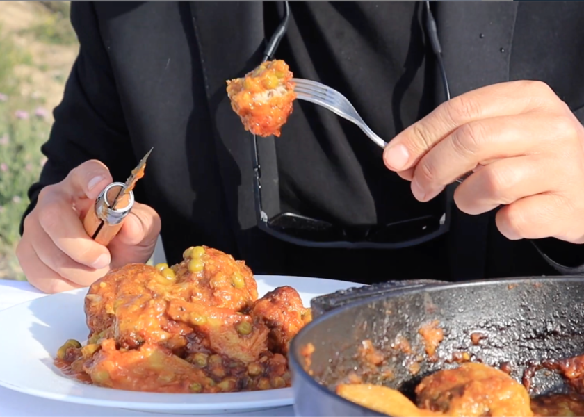 Meatballs-with-Peas-and-Artichokes-from-Cataluna