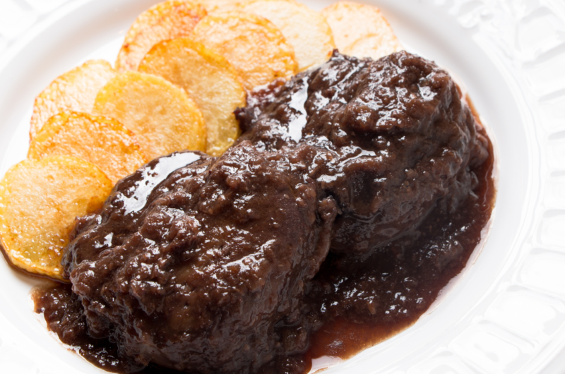 Pork Cheeks in Red Wine | GALTES DE PORC AL VI NEGRE