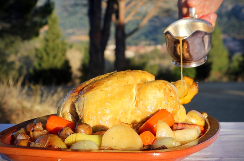 Pot Roast Chicken with Vegetables | POULET EN COCOTTE AUX LEGUMES